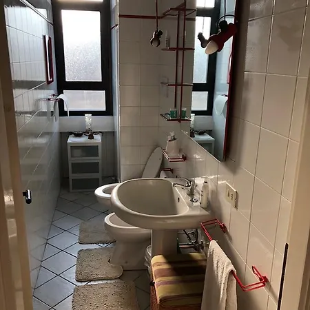 Apartamento Via Pezzotti 59 *